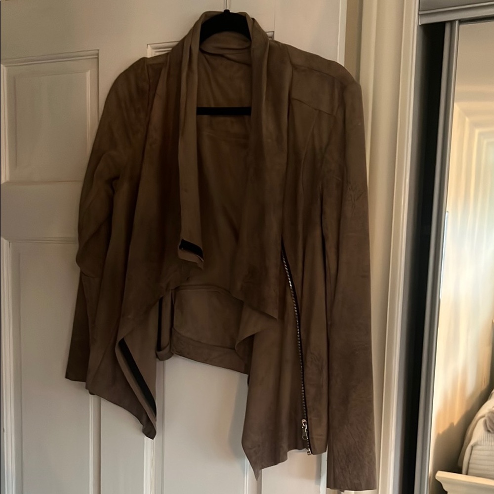 Zara Women's Tan Suede Jacket